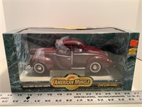 Ertl Collectibles American muscle 1940 Ford