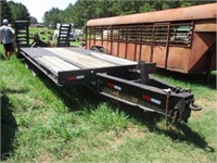 15' flatbed trailer w/5' dovetail and ramps