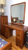 Modern contemporary wood Vanity 4 drawer Desk w