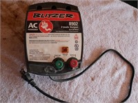 Blitzer AC8902 Electric Fencer - powers on