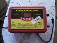 Parmak Super Energizer 5 Fence Charger - powers on