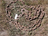 Chain w/ 2 Good Hooks &1 Repair Link