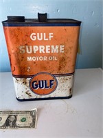 Gulf Supreme motor oil can