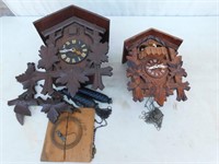 Vintage pair of coocoo clocks, as is