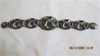 7in silvertone snap fastener bow bracelet
