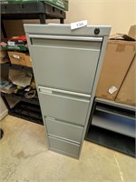 4 drawer Areus Metal Filing Cabinet w/ Key