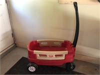 Lil' Red Wagon Little Tikes