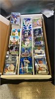 Sports cards - approximately 3000 major league