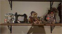 2 Western Picture Frames, 4 Stuffed Animals and