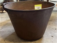 Copper pot