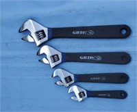 Set of Grip Cresent wrenches