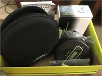 Bose like new, quiet comfort, noise canceling
