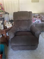 Lovely Recliner in Great Condition