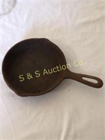 Wagner Ware 6 1/2' cast iron skillet