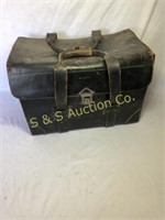 Vintage Dr. / salesman leather travel bag dbq.