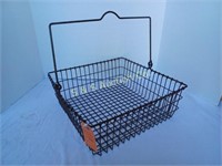 Square Wiire Basket with Handle 14x13x5in