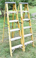 (2) Louisville Ladder Co. 6' fiberglass ladders,