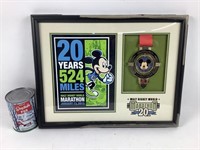 Médaille encadrée marathon Walt Disney 2013