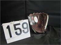 Wilson A950 baseball glove