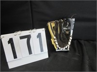Wilson A550 baseball glove