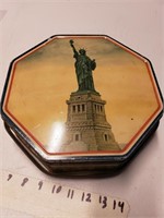 Vintage New York Biscuit Tin