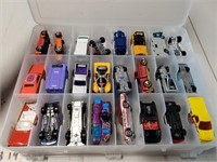 Lot of Double Sided Hot Wheels Cases - Full
