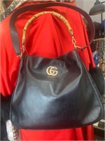 Vintage Gucci Blk Leather Crossbody Handbag