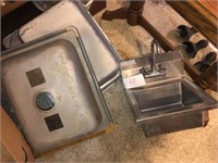 Stainless Hand Sink & 2 Wash Sinks