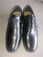 Men's Size 10 Dress Shoes - NEW!