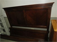 CHERRY FINISH QUEEN SIZE BED WITH RAILS