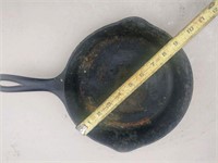 Wagner cast iron pan