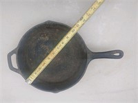 Unmarked cast iron pan