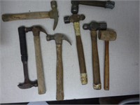 ASSORTMENT OF HAMMERS AND TOOL BELT