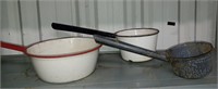 B4) three pieces vintage graniteware.