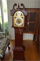 Temhus Fuoit Grandfather Clock, Made Great