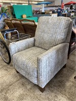 ACCENT RECLINING CHAIR