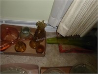 2 boxes: colored glass items and ceramic item