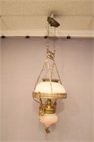 ANTIQUE HANGING KEROSENE LAMP: