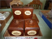 Wood kitchen containers