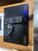 BLU-RAY PLAYER WITH REMOTE