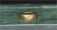 14k Gold Band Ring Size 8.5 - 3.3g