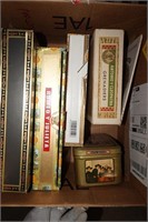 Lot of vintage cigar boxes
