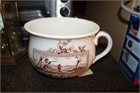 Chamber pot, pitcher, lamps & more