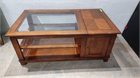 Coffee Table on Casters Q9A