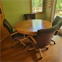Table w/ 4 Rolling Chairs
