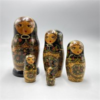 5 Russian Nesting Dolls