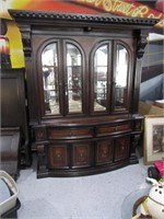 Solid Wooden China Hutch