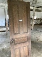 30" w x 81" wooden interior door with knob