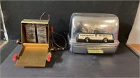 Vintage General Electric Toaster & United Specialt