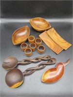 Lot- Wooden kitchen items